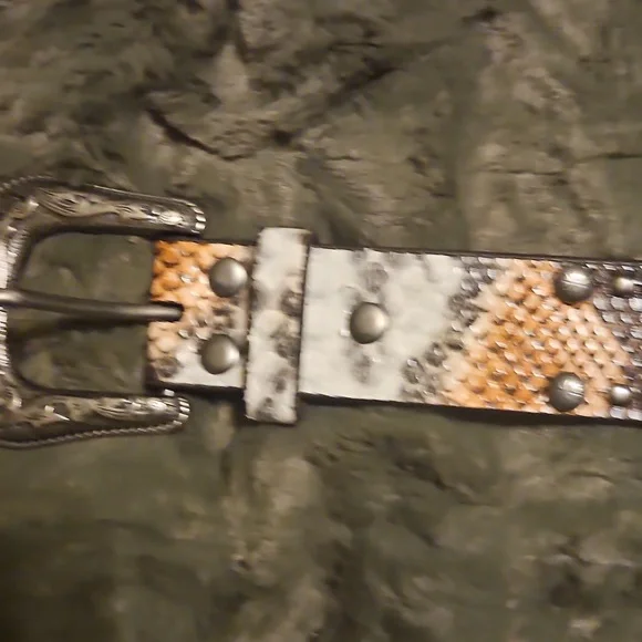 Angel Ranch Python Belt - Picture 4 of 7